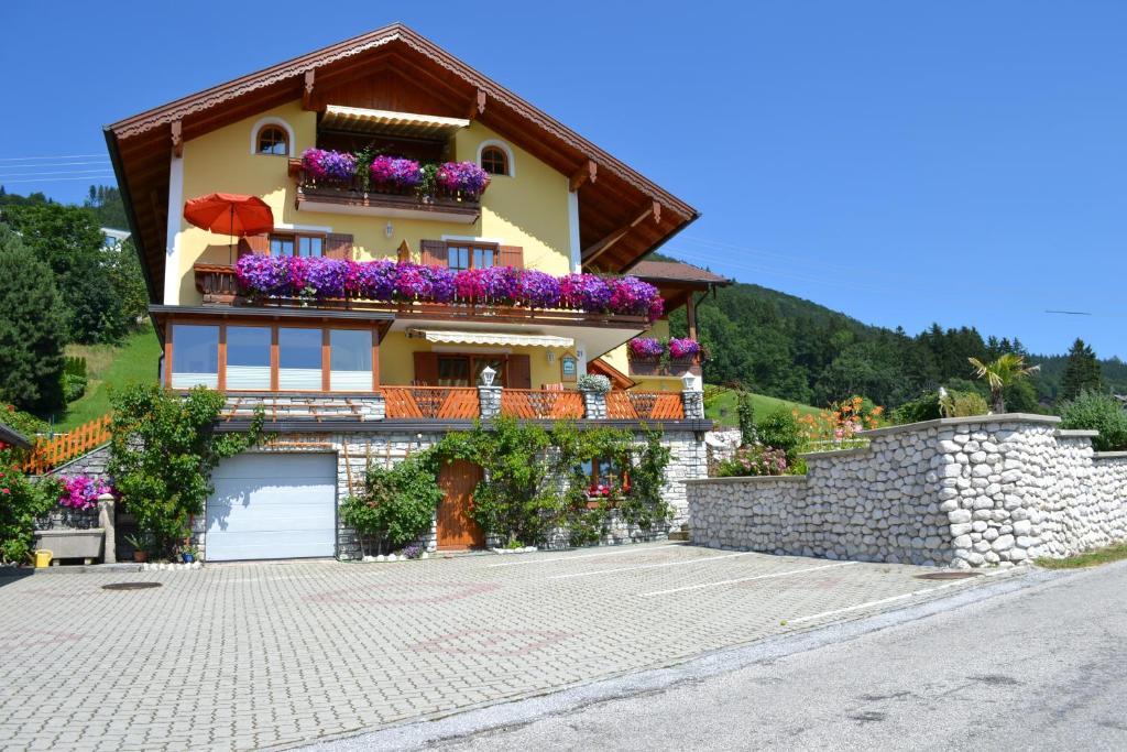 Gaestehaus Sonnenhang Appartement Mondsee Buitenkant foto